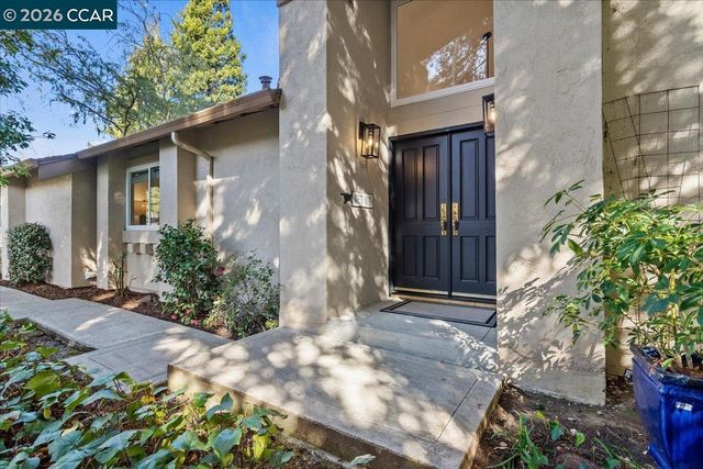 137 Tweed Dr, Danville, CA 94526