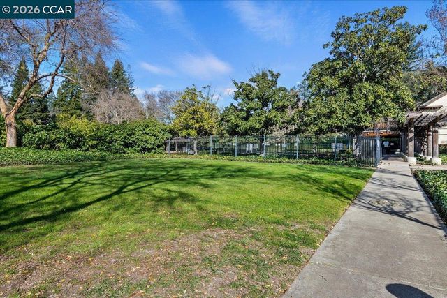137 Tweed Dr, Danville, CA 94526