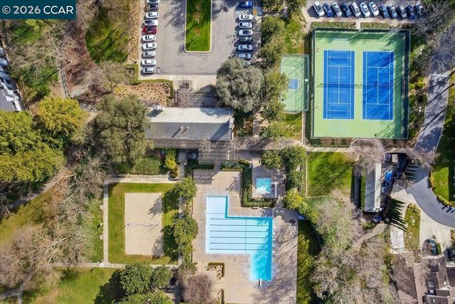 137 Tweed Dr, Danville, CA 94526