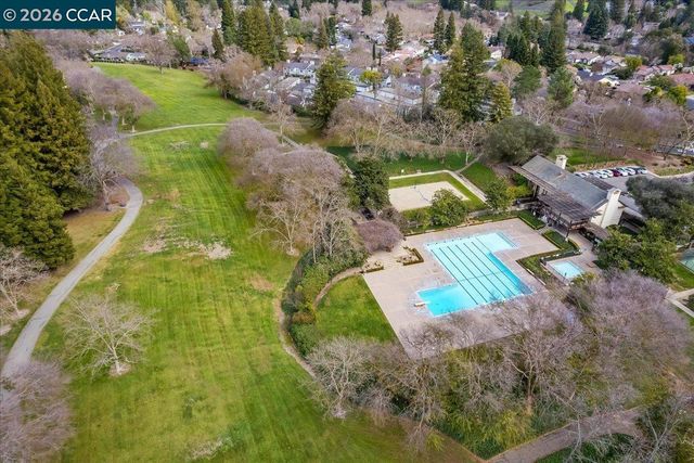 137 Tweed Dr, Danville, CA 94526