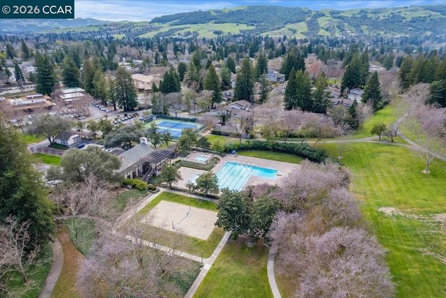 137 Tweed Dr, Danville, CA 94526