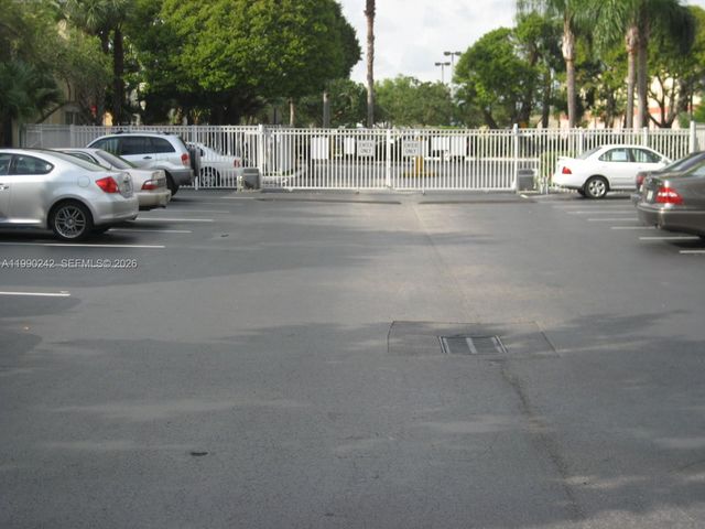 15051 SW 103 LN 4103, Miami, FL 33196