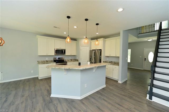 4219 Helen ST, Suffolk, VA 23435
