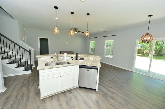 4219 Helen ST, Suffolk, VA 23435
