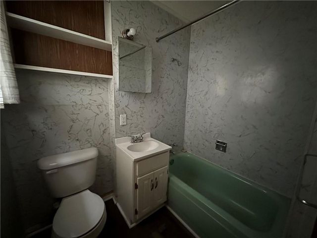 216 E Thompson Street, Maryville, MO 64468