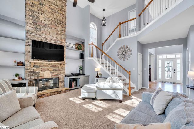 4 Bentley Way, Greer, SC 29650