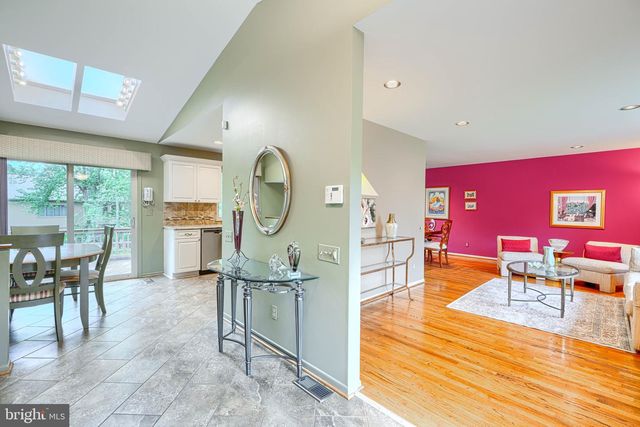 12121 VELVET HILL DR, Owings Mills, MD 21117