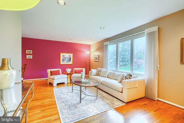 12121 VELVET HILL DR, Owings Mills, MD 21117