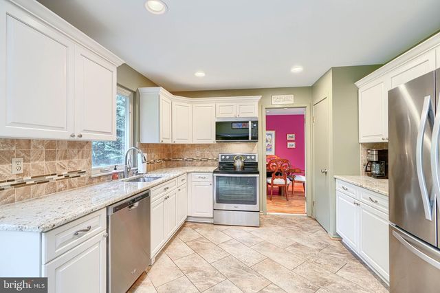 12121 VELVET HILL DR, Owings Mills, MD 21117