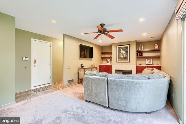 12121 VELVET HILL DR, Owings Mills, MD 21117