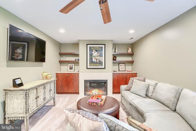 12121 VELVET HILL DR, Owings Mills, MD 21117