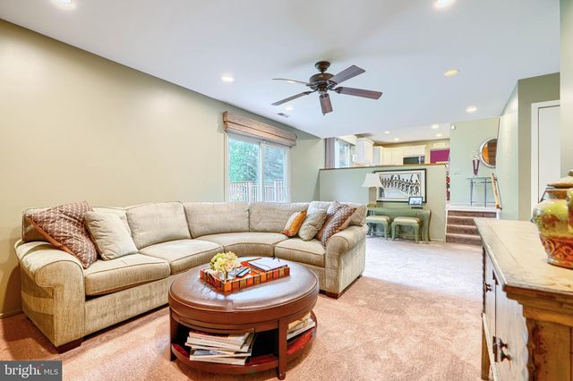 12121 VELVET HILL DR, Owings Mills, MD 21117