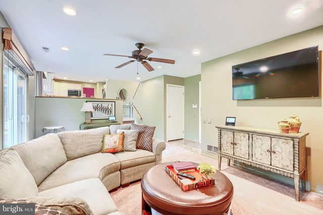 12121 VELVET HILL DR, Owings Mills, MD 21117