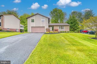 12121 VELVET HILL DR, Owings Mills, MD 21117