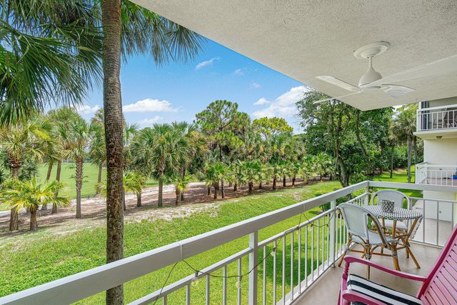 6169 Balboa Circle 202, Boca Raton, FL 33433