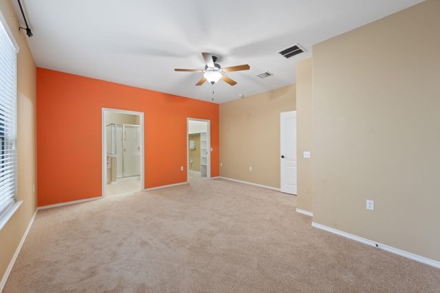 5521 Alomar CV, Del Valle, TX 78617