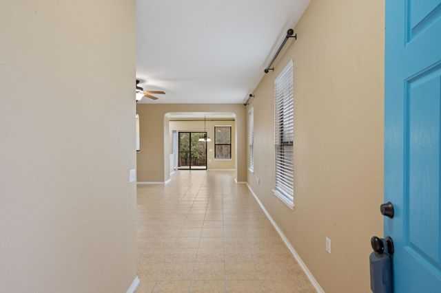 5521 Alomar CV, Del Valle, TX 78617