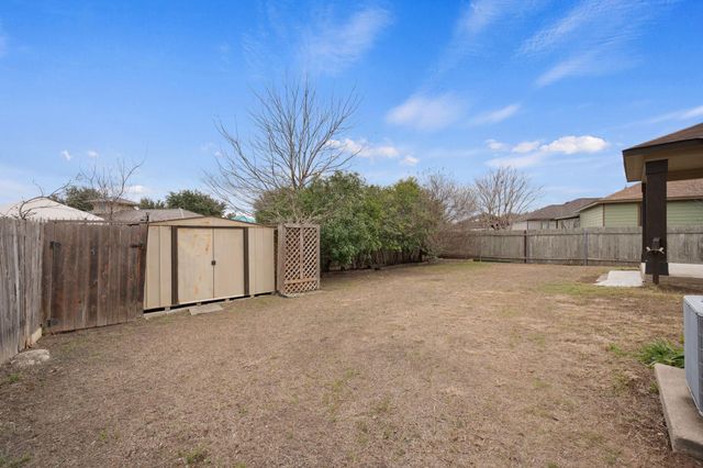 5521 Alomar CV, Del Valle, TX 78617