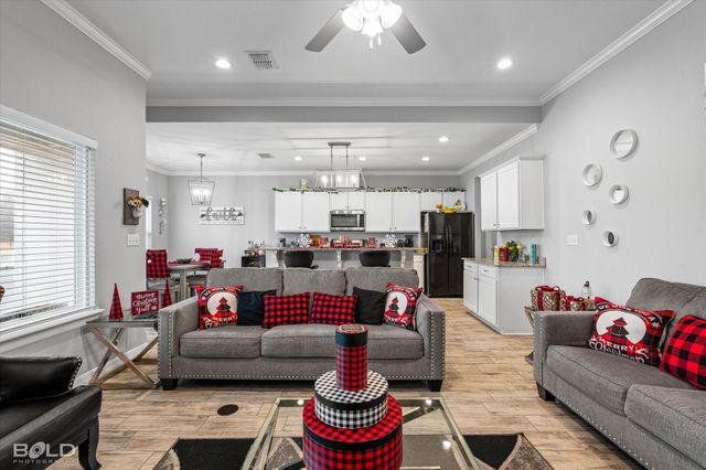 2028 Sand Crest Drive, Shreveport, LA 71118