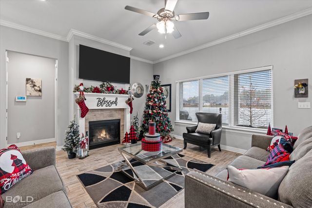 2028 Sand Crest Drive, Shreveport, LA 71118