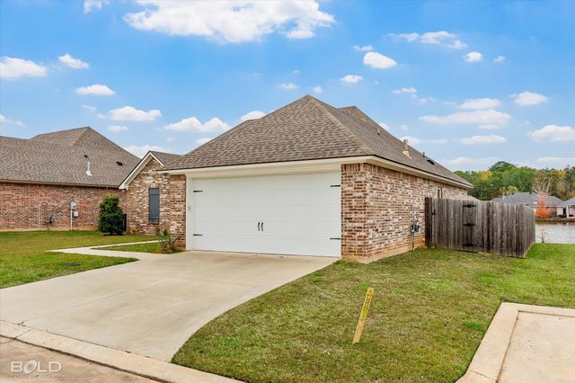2028 Sand Crest Drive, Shreveport, LA 71118