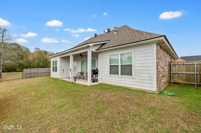 2028 Sand Crest Drive, Shreveport, LA 71118