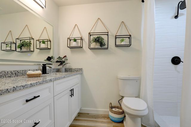 872 Sadnet Circle NE, Palm Bay, FL 32905