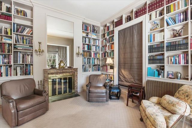 1086 West Road, Bennington, VT 05201