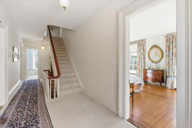 1086 West Road, Bennington, VT 05201