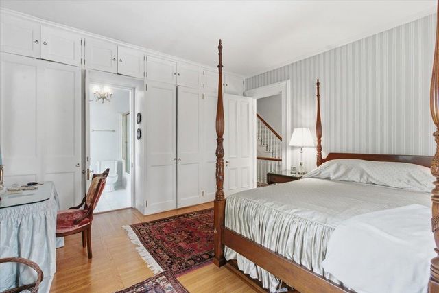 1086 West Road, Bennington, VT 05201