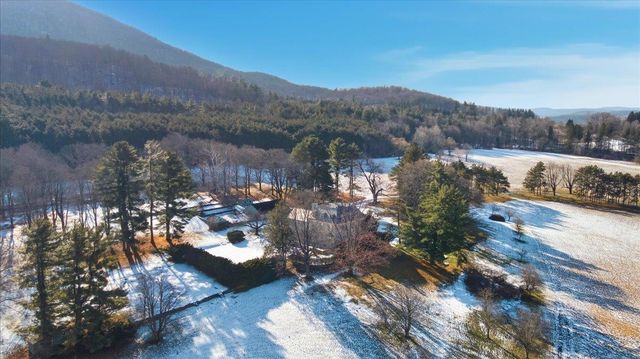 1086 West Road, Bennington, VT 05201