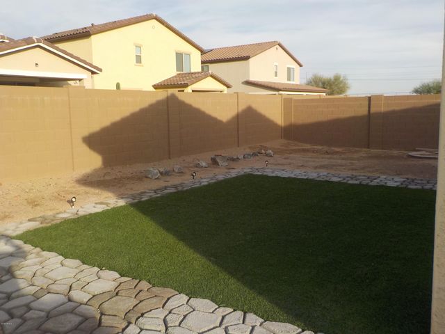 918 E LOCUST Lane, Avondale, AZ 85323