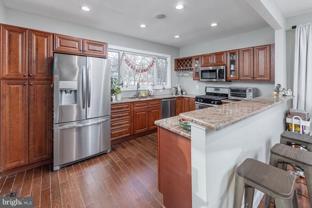 923 COLLINGS AVE, Oaklyn, NJ 08107