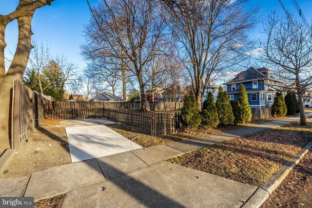 923 COLLINGS AVE, Oaklyn, NJ 08107