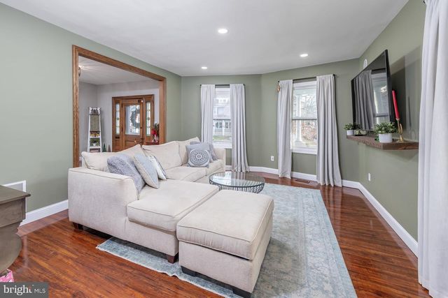 923 COLLINGS AVE, Oaklyn, NJ 08107