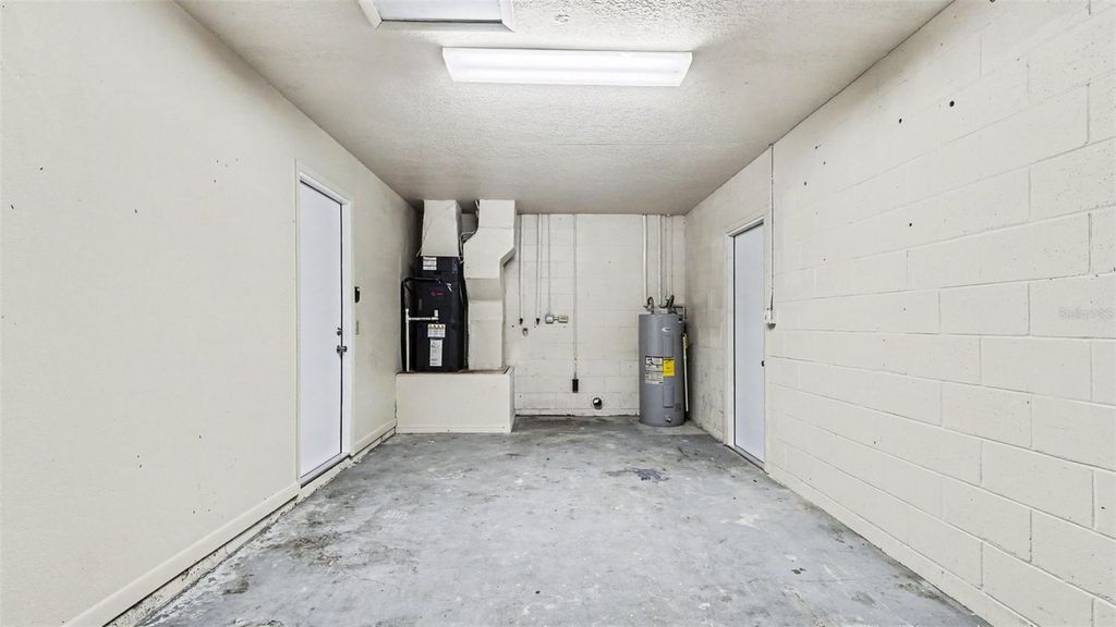 Image 13 of property listing at 3535 NE 42ND PLACE, Ocala, FL 34479