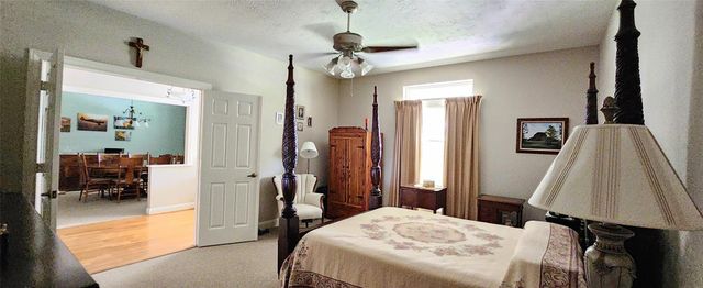 49 E Kitty Hawk Street, Richmond, TX 77406