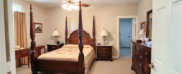 49 E Kitty Hawk Street, Richmond, TX 77406