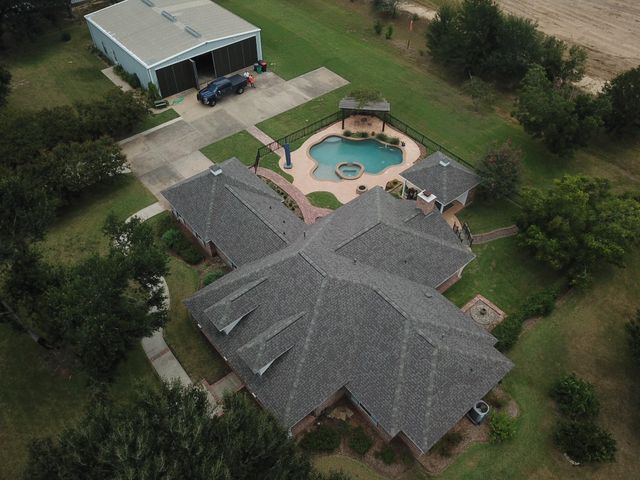 49 E Kitty Hawk Street, Richmond, TX 77406