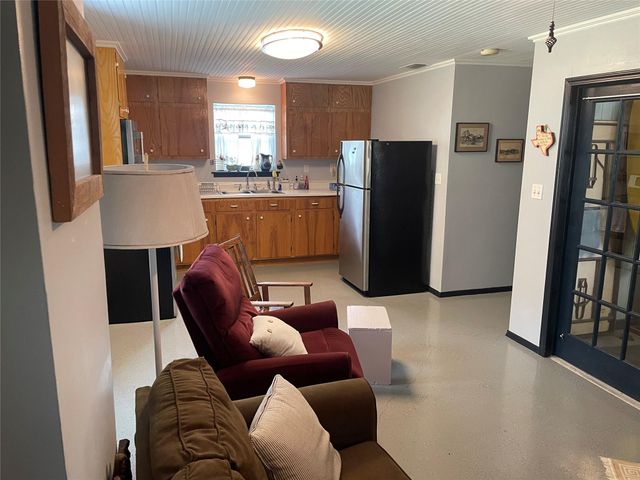 49 E Kitty Hawk Street, Richmond, TX 77406