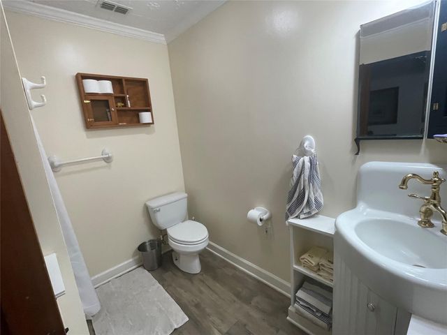 49 E Kitty Hawk Street, Richmond, TX 77406