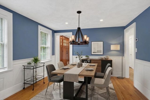 10 Virginia Rd, Tyngsborough, MA 01879