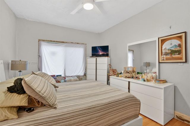 1649 SW 11th Ter, Miami, FL 33135