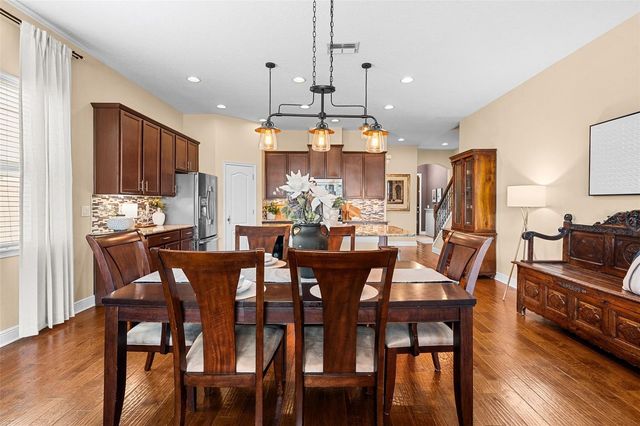 8115 CHAMPIONS FOREST WAY, Tampa, FL 33635