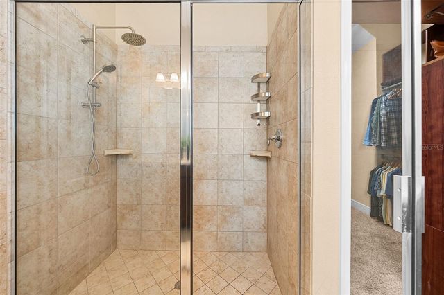 8115 CHAMPIONS FOREST WAY, Tampa, FL 33635