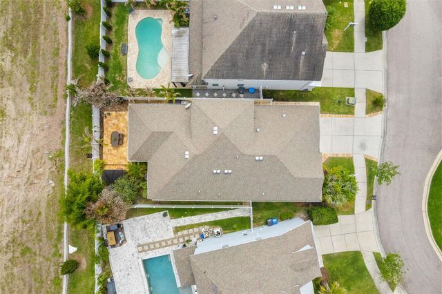 8115 CHAMPIONS FOREST WAY, Tampa, FL 33635