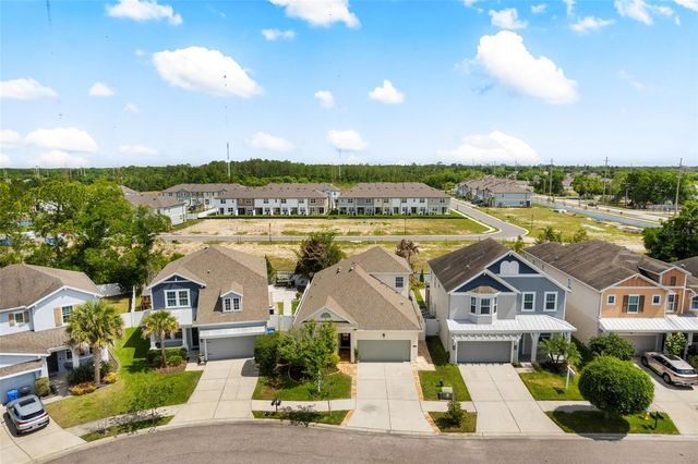 8115 CHAMPIONS FOREST WAY, Tampa, FL 33635