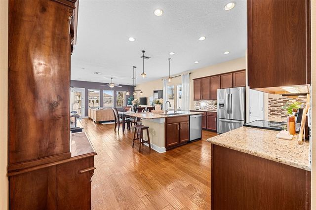 8115 CHAMPIONS FOREST WAY, Tampa, FL 33635