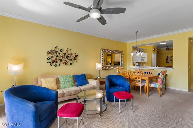 3976 Bishopwood CT E 102, Naples, FL 34114