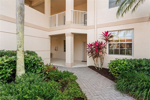 3976 Bishopwood CT E 102, Naples, FL 34114